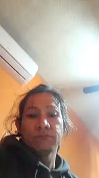 miicheele32 online show from January 22, 2025, 7:24 pm