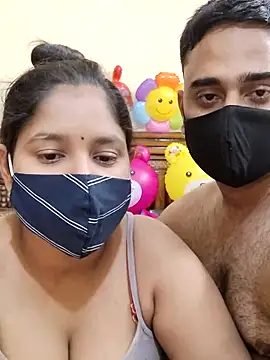 IND COUPLE1 online show from February 27, 2025, 1:38 pm