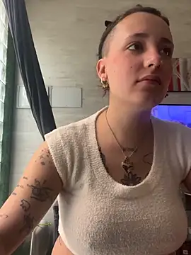 Hawitxui online show from February 22, 2026, 8:35 am