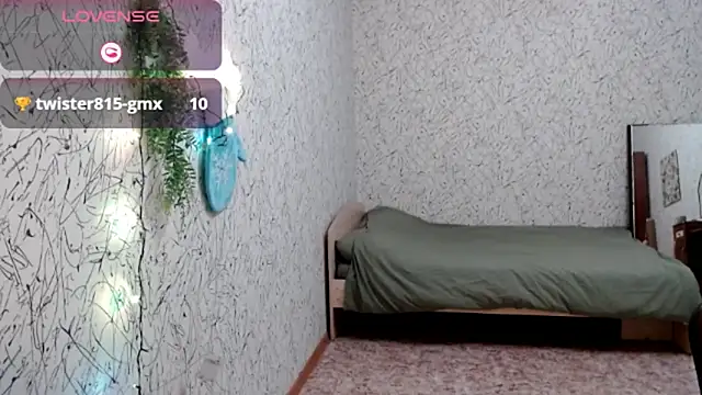 Snapshot of Athena_Richards chatting on December 15, 2025, 5:06 pm Athena Richards online show from December 15, 2025, 5:06 pm