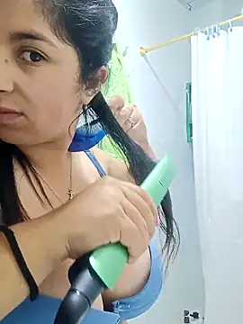  Angelinaandrade  online show from March 20, 2026, 12:59 am