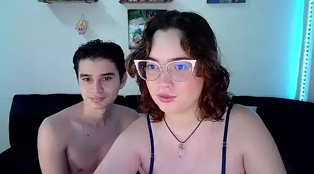 AndrewAnndCherry online show from January 9, 2025, 1:39 am