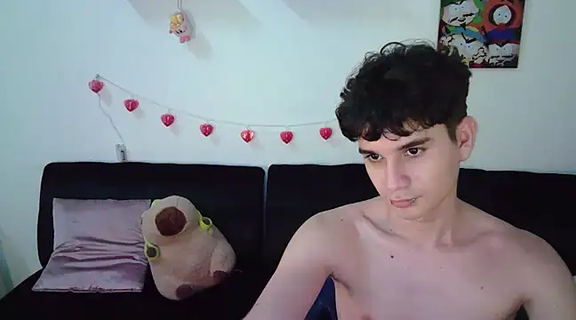 AndrewAnndCherry online show from February 14, 2025, 2:50 am