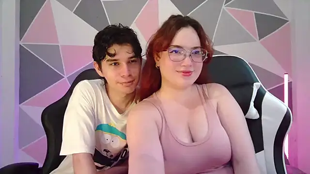 AndrewAnndCherry online show from April 13, 2026, 10:26 pm