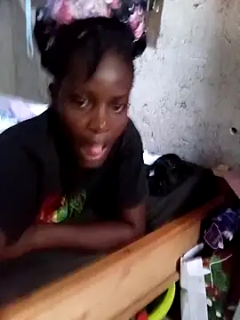 pretty prickle online show from February 1, 2026, 8:02 am