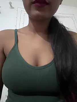 Snapshot of Hot_Goldengirl chatting on September 13, 2025, 3:23 pm Hot Goldengirl online show from September 13, 2025, 3:23 pm