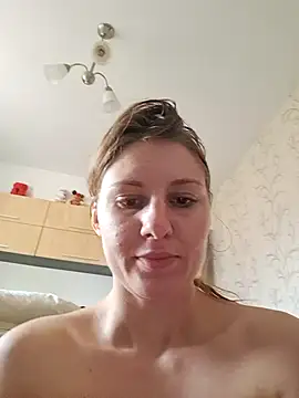 Snapshot of KimySandy chatting on January 21, 2025, 10:41 am KimySandy online show from January 21, 2025, 10:41 am