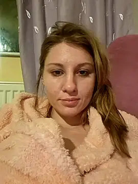 Snapshot of KimySandy chatting on February 9, 2025, 3:22 am KimySandy online show from February 9, 2025, 3:22 am