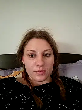 Snapshot of KimySandy chatting on February 13, 2025, 7:03 am KimySandy online show from February 13, 2025, 7:03 am