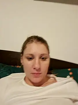 Snapshot of KimySandy chatting on February 20, 2025, 4:36 pm KimySandy online show from February 20, 2025, 4:36 pm