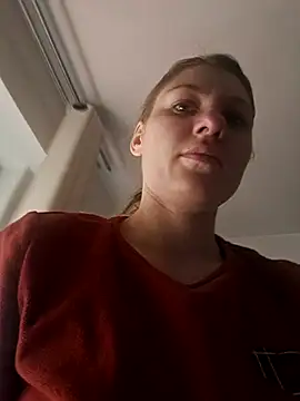 Snapshot of KimySandy chatting on February 22, 2025, 8:40 am KimySandy online show from February 22, 2025, 8:40 am