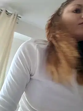 Snapshot of KimySandy chatting on March 13, 2025, 5:39 pm KimySandy online show from March 13, 2025, 5:39 pm