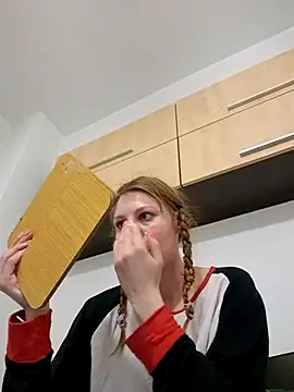 Snapshot of KimySandy chatting on March 15, 2025, 2:56 am KimySandy online show from March 15, 2025, 2:56 am