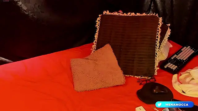 MiaKnox online show from February 17, 2026, 12:07 am