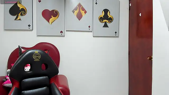 Salomeediaz  online show from February 20, 2026, 9:15 pm