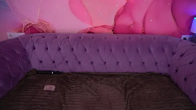 PamelaXX  online show from February 3, 2026, 9:20 pm