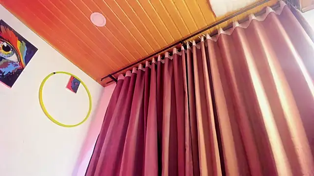 Snapshot of nicole_volkov chatting on January 31, 2025, 2:48 am nicole volkov online show from January 31, 2025, 2:48 am