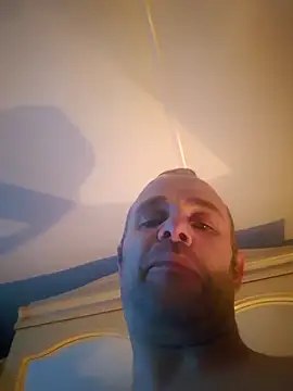 Snapshot of Dorset8360 chatting on December 19, 2024, 11:46 pm Dorset8360 online show from December 19, 2024, 11:46 pm