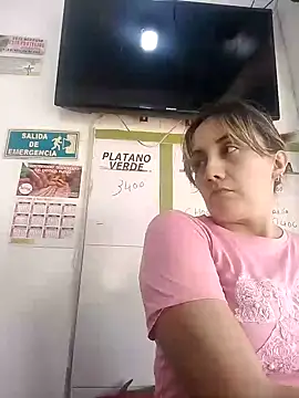 Isabel23zr online show from January 27, 2025, 9:22 pm