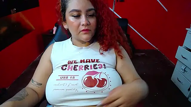 loly bigbooty4u online show from November 27, 2025, 7:21 am