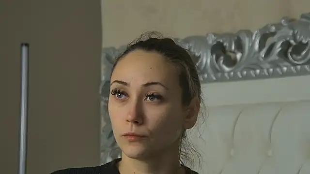 AliceMunro online show from November 26, 2025, 6:09 pm