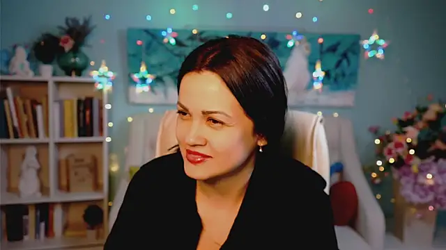 KarolinaRobinson online show from January 12, 2025, 2:30 pm