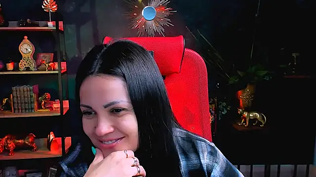 KarolinaRobinson online show from February 20, 2025, 5:51 pm