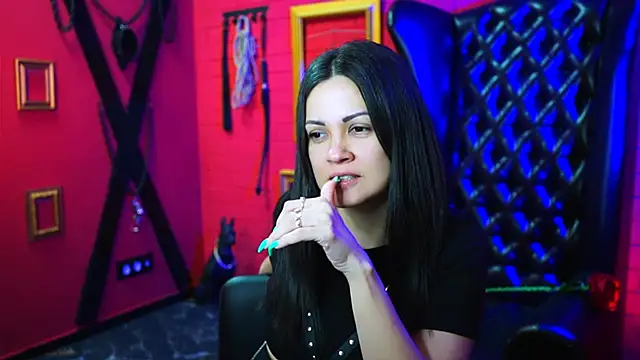 KarolinaRobinson online show from February 22, 2025, 3:14 pm