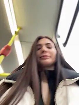 Snapshot of Accole chatting on March 13, 2025, 7:53 am Accole online show from March 13, 2025, 7:53 am