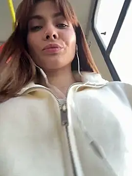 Accole online show from November 14, 2025, 8:02 am