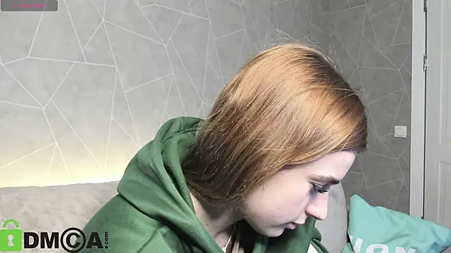 Stacey Brown online show from December 22, 2025, 1:24 am