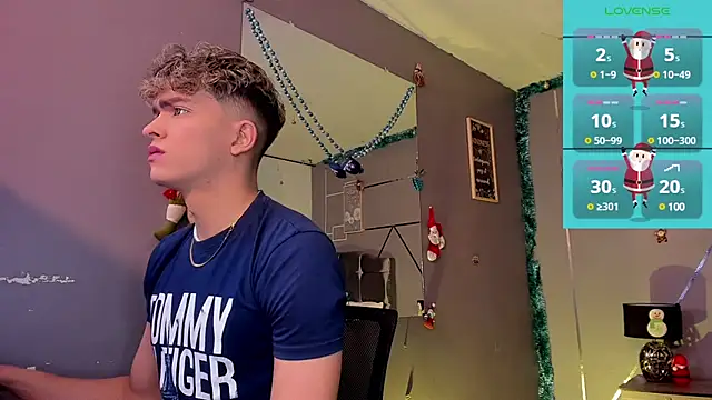 Snapshot of ANDRIUS_24 chatting on December 16, 2024, 11:44 am ANDRIUS 24 online show from December 16, 2024, 11:44 am