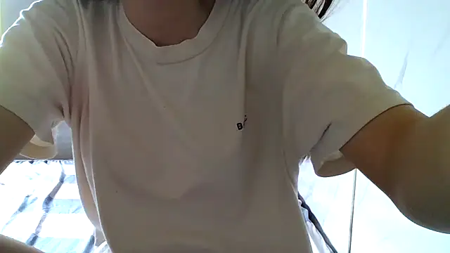 Layla squirt88 online show from April 9, 2026, 7:25 am