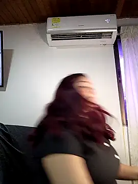 Snapshot of KathyGonzalez chatting on January 1, 2025, 4:18 pm KathyGonzalez online show from January 1, 2025, 4:18 pm