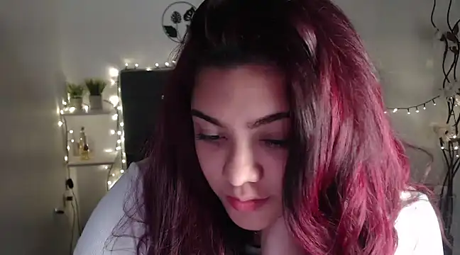 Snapshot of KathyGonzalez chatting on January 15, 2025, 2:35 pm KathyGonzalez online show from January 15, 2025, 2:35 pm