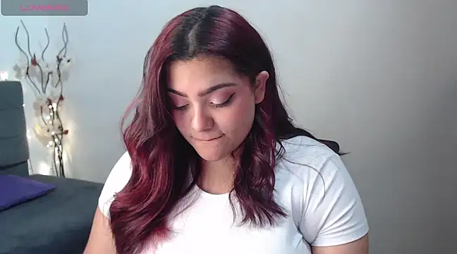 Snapshot of KathyGonzalez chatting on February 18, 2025, 1:33 pm KathyGonzalez online show from February 18, 2025, 1:33 pm