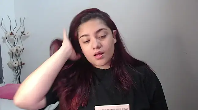 Snapshot of KathyGonzalez chatting on March 1, 2025, 2:23 pm KathyGonzalez online show from March 1, 2025, 2:23 pm