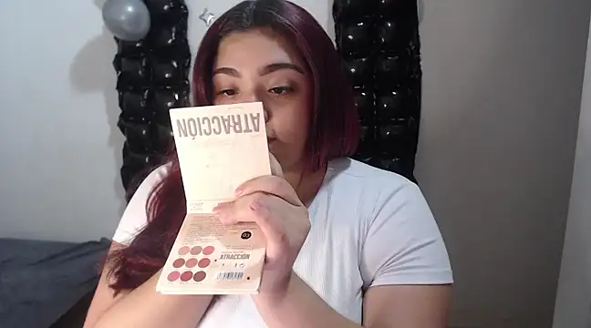 Snapshot of KathyGonzalez chatting on March 19, 2025, 8:32 pm KathyGonzalez online show from March 19, 2025, 8:32 pm