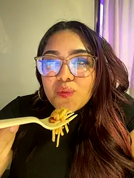 Snapshot of KathyGonzalez chatting on September 10, 2025, 7:58 pm KathyGonzalez online show from September 10, 2025, 7:58 pm