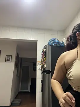 Snapshot of KathyGonzalez chatting on September 16, 2025, 10:05 am KathyGonzalez online show from September 16, 2025, 10:05 am