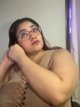 Snapshot of KathyGonzalez chatting on September 22, 2025, 10:01 pm KathyGonzalez online show from September 22, 2025, 10:01 pm