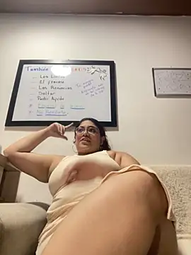 Snapshot of KathyGonzalez chatting on September 27, 2025, 9:42 pm KathyGonzalez online show from September 27, 2025, 9:42 pm