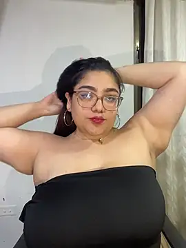Snapshot of KathyGonzalez chatting on November 21, 2025, 11:14 pm KathyGonzalez online show from November 21, 2025, 11:14 pm