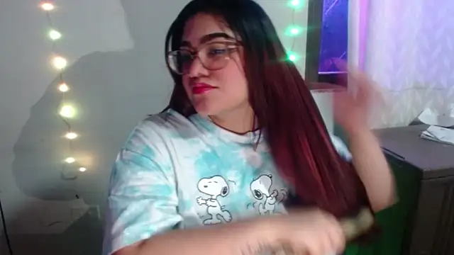 Snapshot of KathyGonzalez chatting on November 28, 2025, 4:53 pm KathyGonzalez online show from November 28, 2025, 4:53 pm