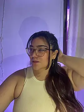 Snapshot of KathyGonzalez chatting on December 3, 2025, 9:46 pm KathyGonzalez online show from December 3, 2025, 9:46 pm