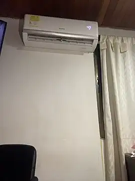 Snapshot of KathyGonzalez chatting on December 21, 2025, 7:04 am KathyGonzalez online show from December 21, 2025, 7:04 am