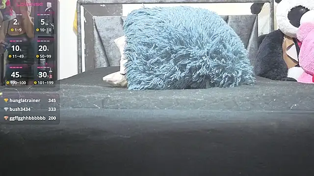 Hotsamantamature online show from October 1, 2025, 10:16 pm