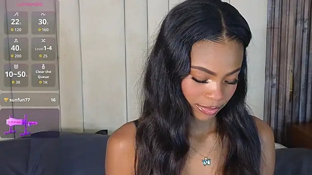 adaraSmiith online show from April 2, 2026, 8:39 pm