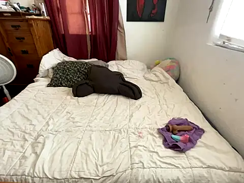 Snapshot of anja_peach chatting on October 3, 2025, 5:54 pm anja peach online show from October 3, 2025, 5:54 pm