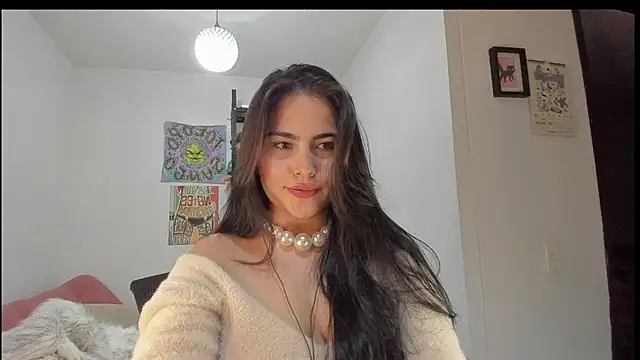 Snapshot of sol__angel chatting on December 22, 2024, 5:01 am sol angel online show from December 22, 2024, 5:01 am